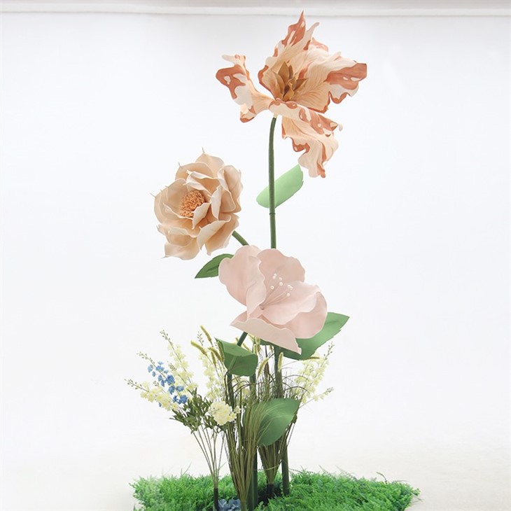 거대한 거품 종이 꽃 조합